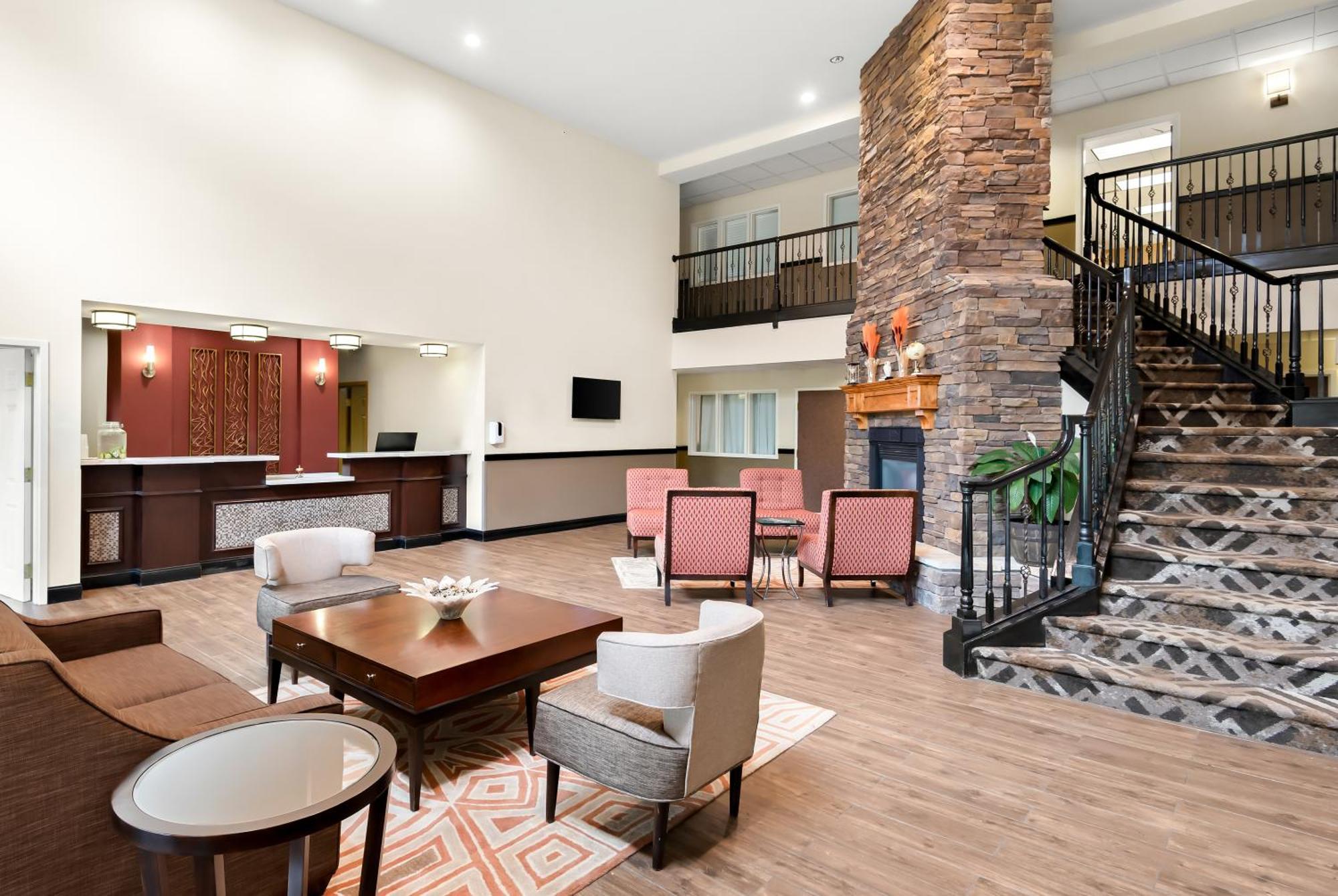 Best Western Palmyra Inn & Suites Екстериор снимка