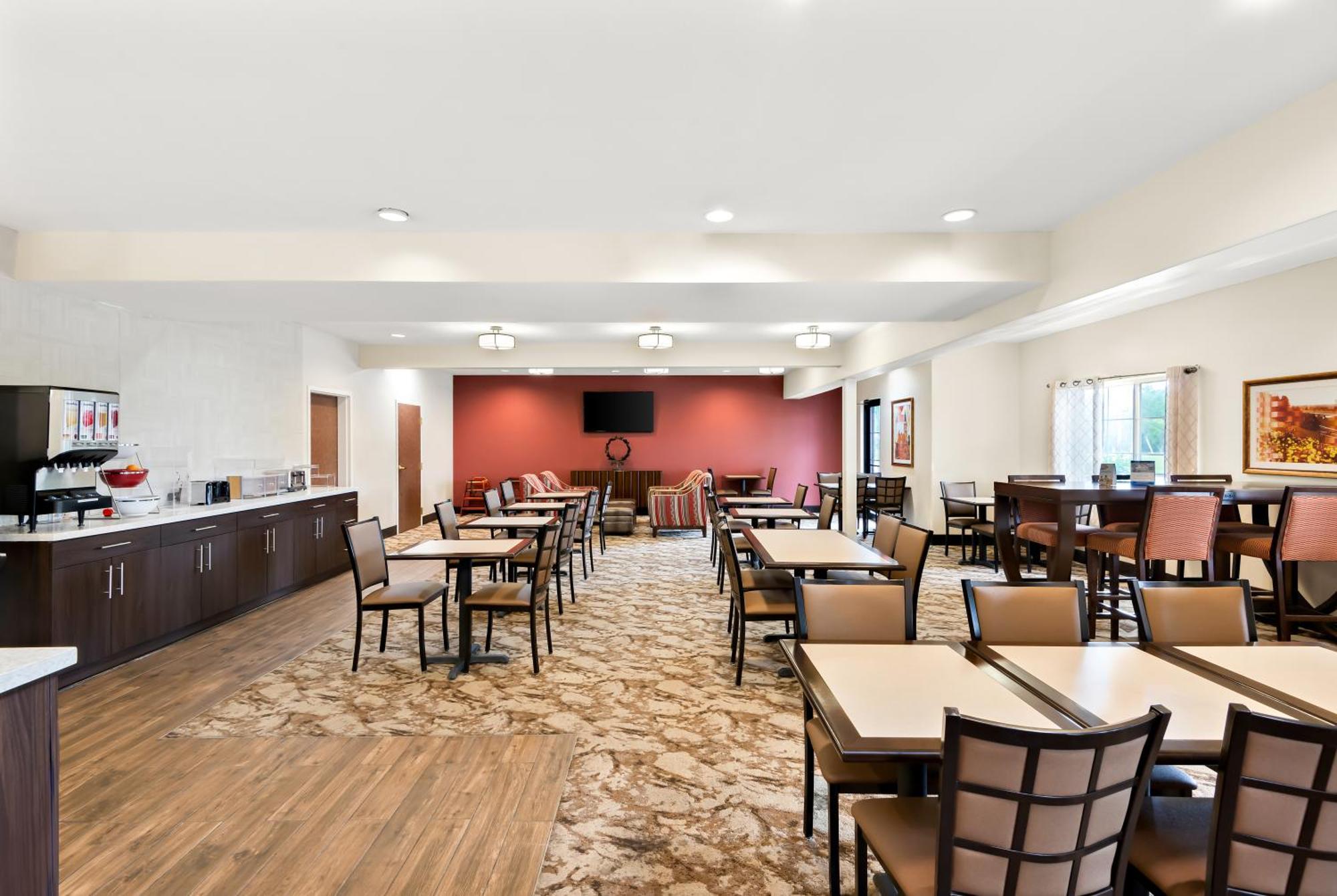 Best Western Palmyra Inn & Suites Екстериор снимка