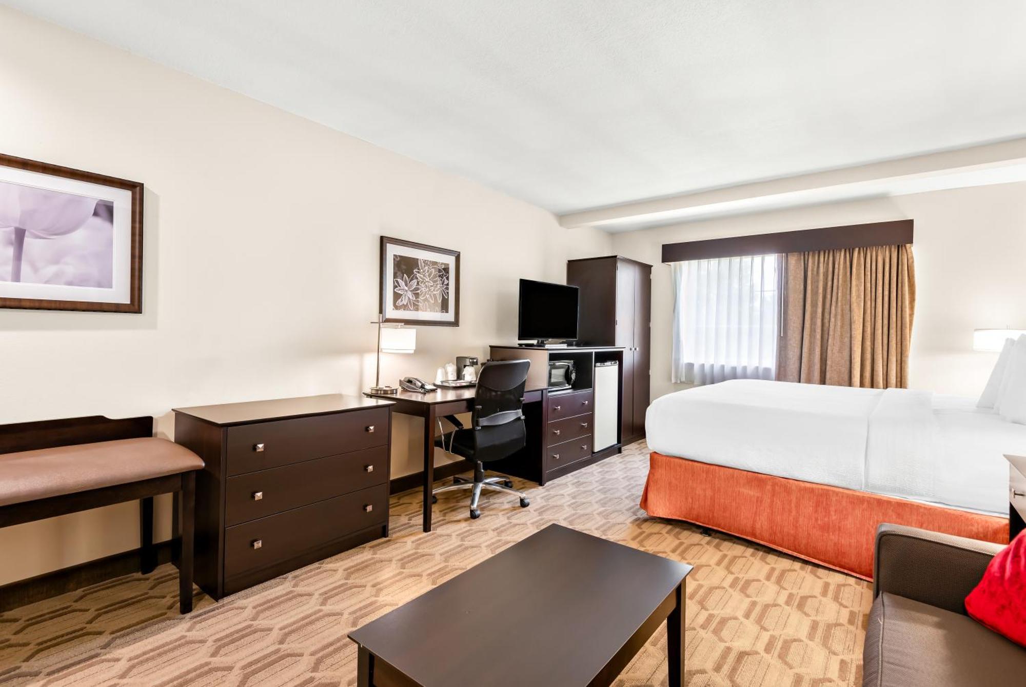 Best Western Palmyra Inn & Suites Екстериор снимка
